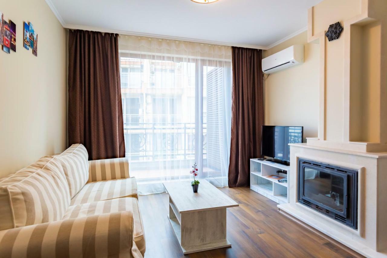 Rose Gardens Apart Hotel Pomorie Ngoại thất bức ảnh